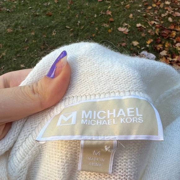 MICHAEL KORS Turtle neck Sweater women’s size Medium - Picture 12 of 12